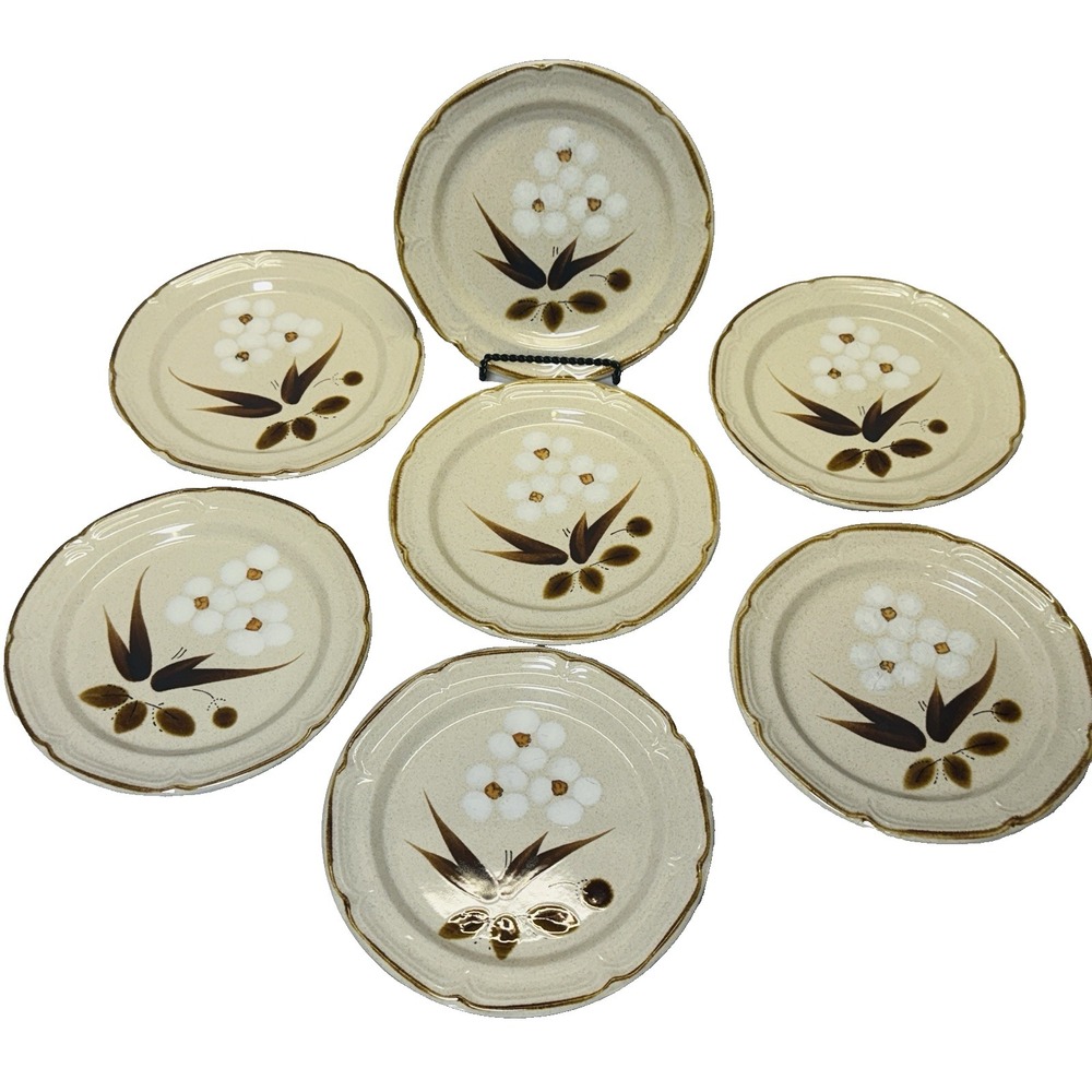 The Classics Hearthside Castlewood Set‎ of 7 Plates 7.5" Hand Painted in Japan